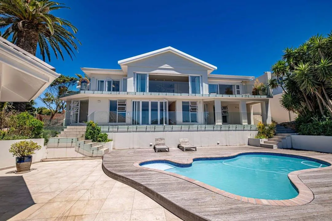 4 Bedroom House for sale in Humewood