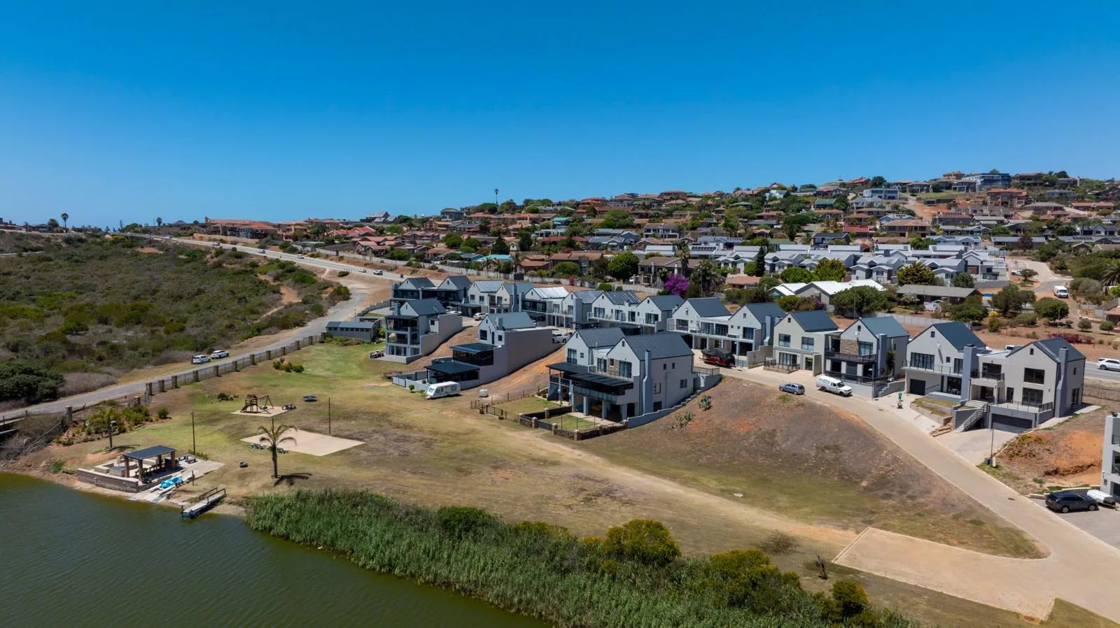 336 m² Land available in Hartenbos Heuwels