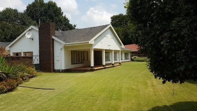 4 Bedroom House for sale in Delmas