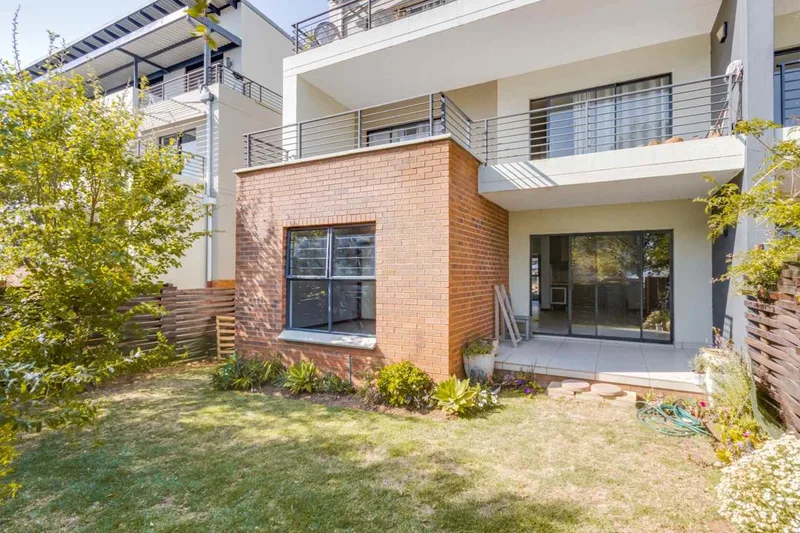 3 Bedroom Apartment / flat for sale in Dainfern