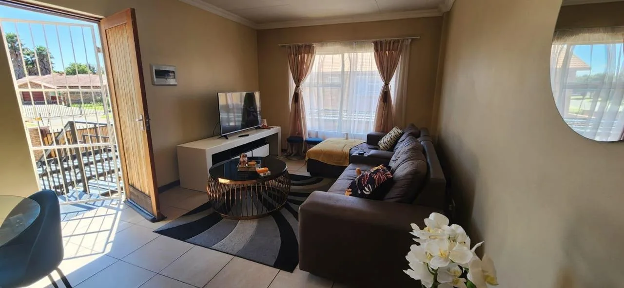2 Bedroom Apartment / flat for sale in Pellissier