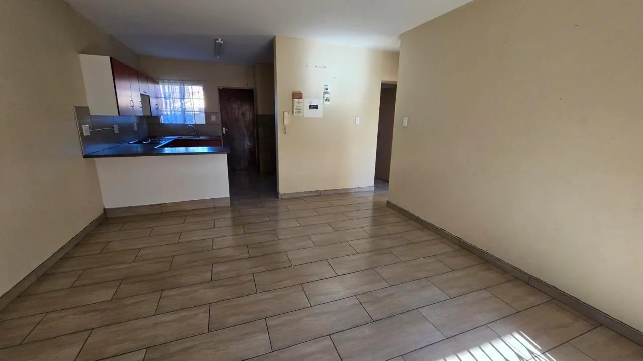 2 Bedroom Apartment / flat to rent in Model Park