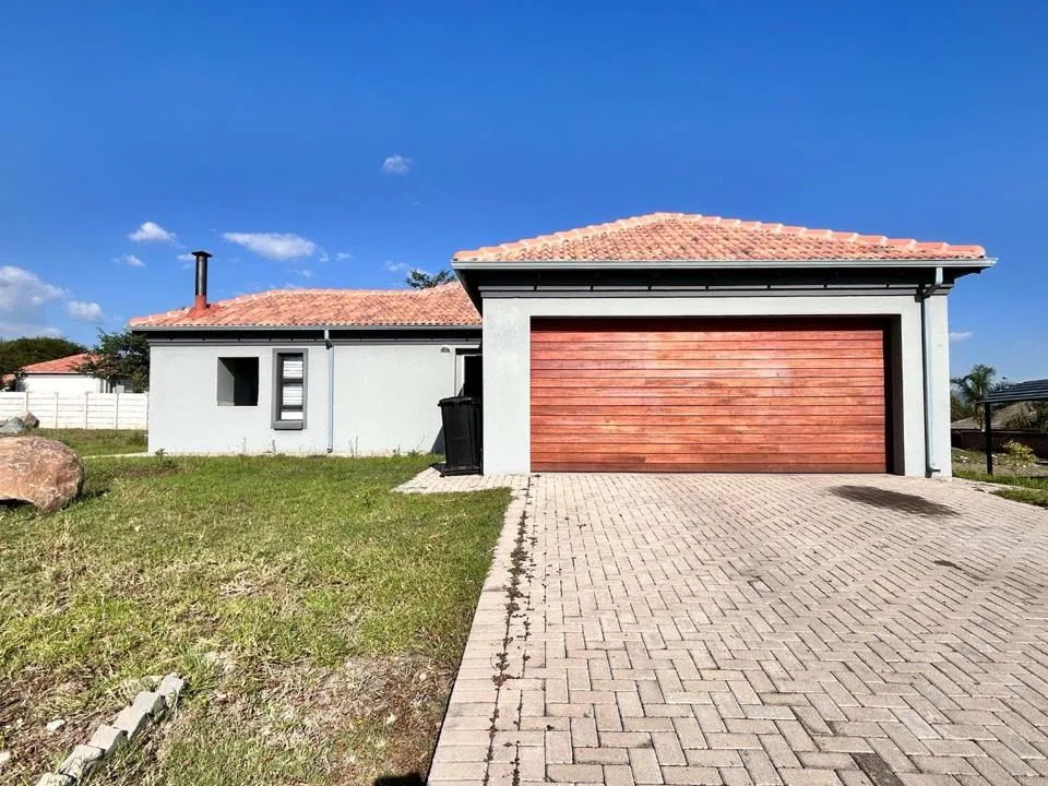 3 Bedroom House for sale in Ngwenya River Estate