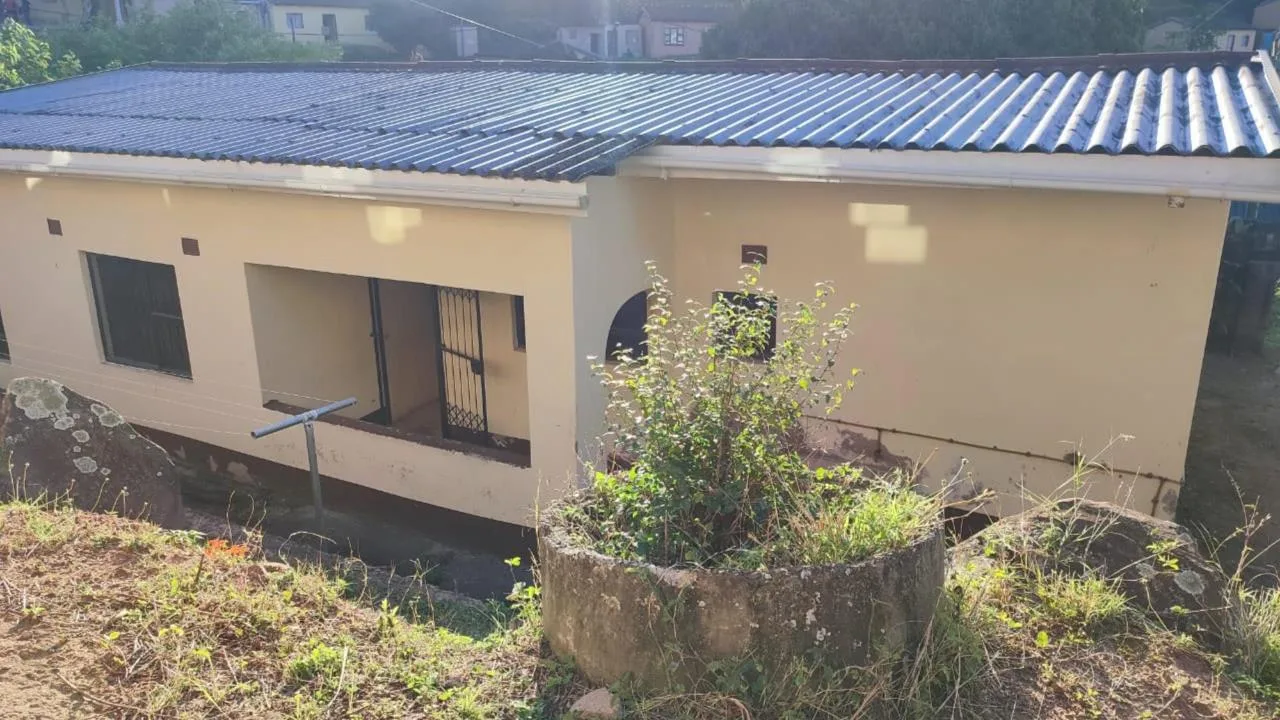 2 Bedroom House for sale in Umlazi G