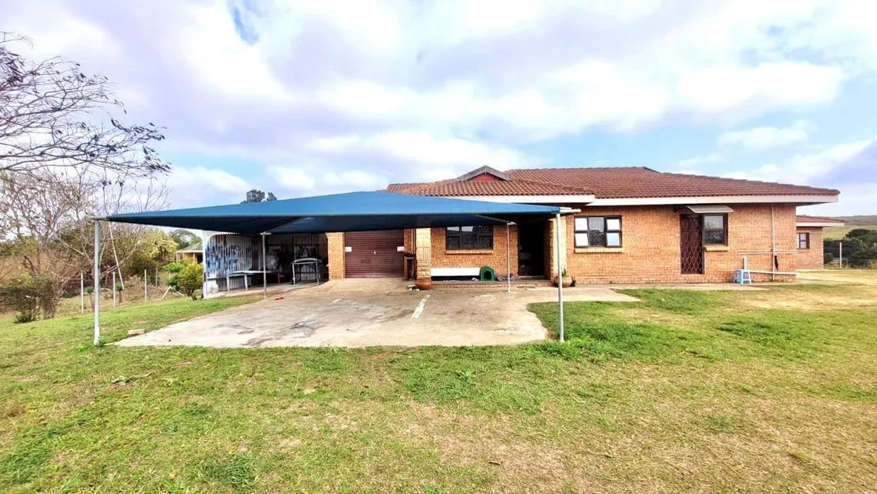 3 Bedroom House for sale in Umzinto
