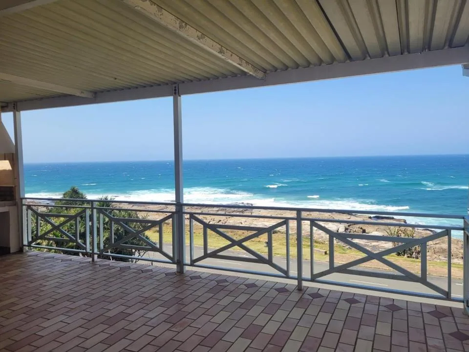 3 Bedroom Apartment / flat to rent in Uvongo Beach