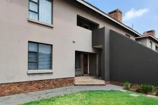 3 Bedroom House for sale in Albertsdal