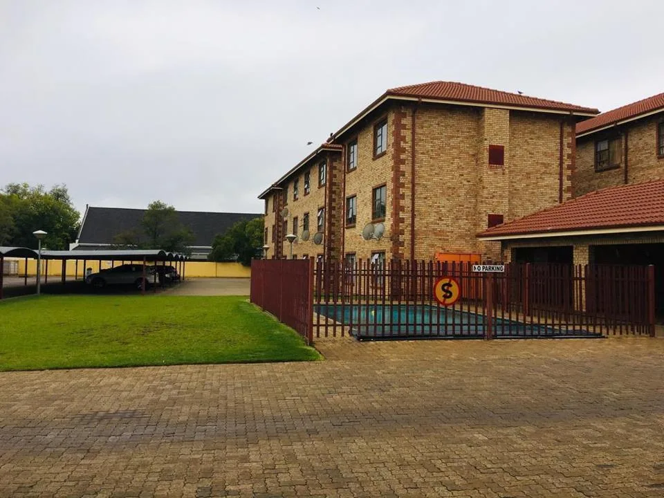 1 Bedroom Apartment / flat for sale in Potchefstroom Central