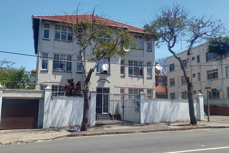 2 Bedroom Apartment / flat for sale in Glenwood
