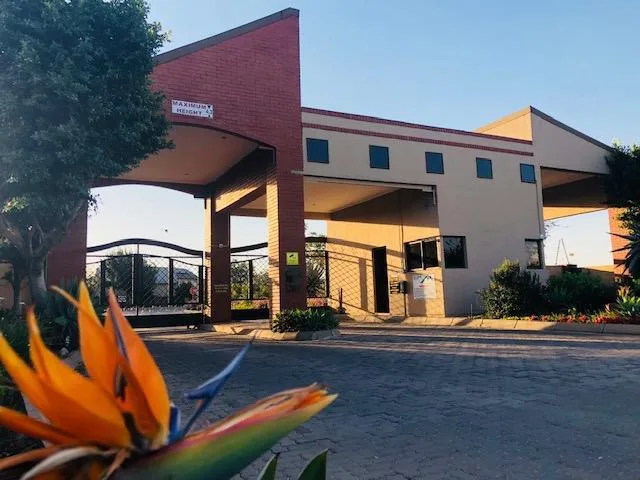 2 Bedroom House for sale in Waterval East