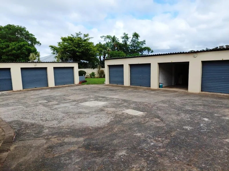 4 Bedroom Apartment in Manaba Beach