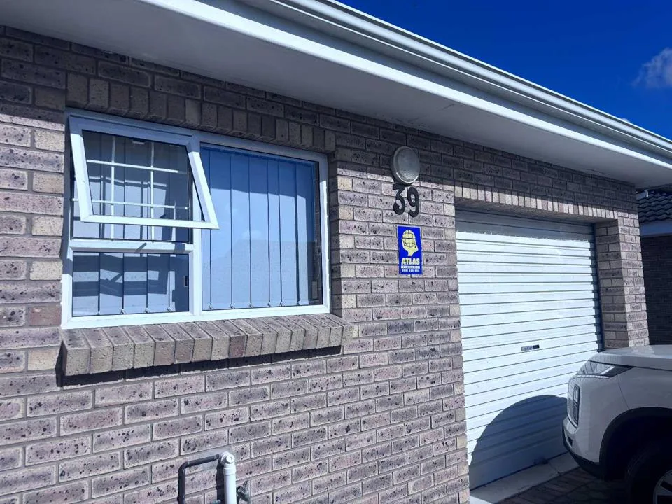 2 Bedroom Townhouse to rent in Lorraine