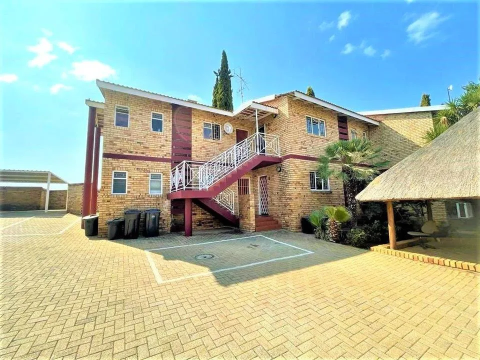 1 Bedroom Apartment / flat for sale in Kannoniers Park