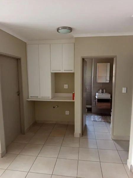 2 Bedroom Apartment / flat for sale in Montana