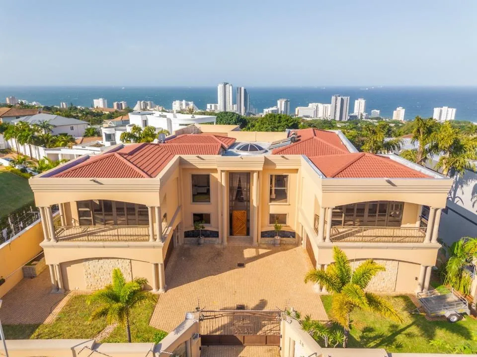 5 Bedroom House for sale in Umhlanga Central