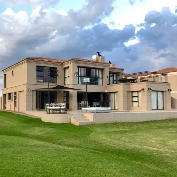 5 Bedroom House for sale in Sasolburg Central