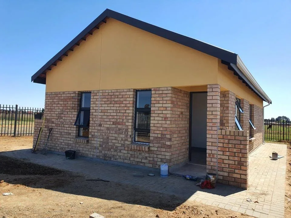 3 Bedroom House for sale in Bloemspruit