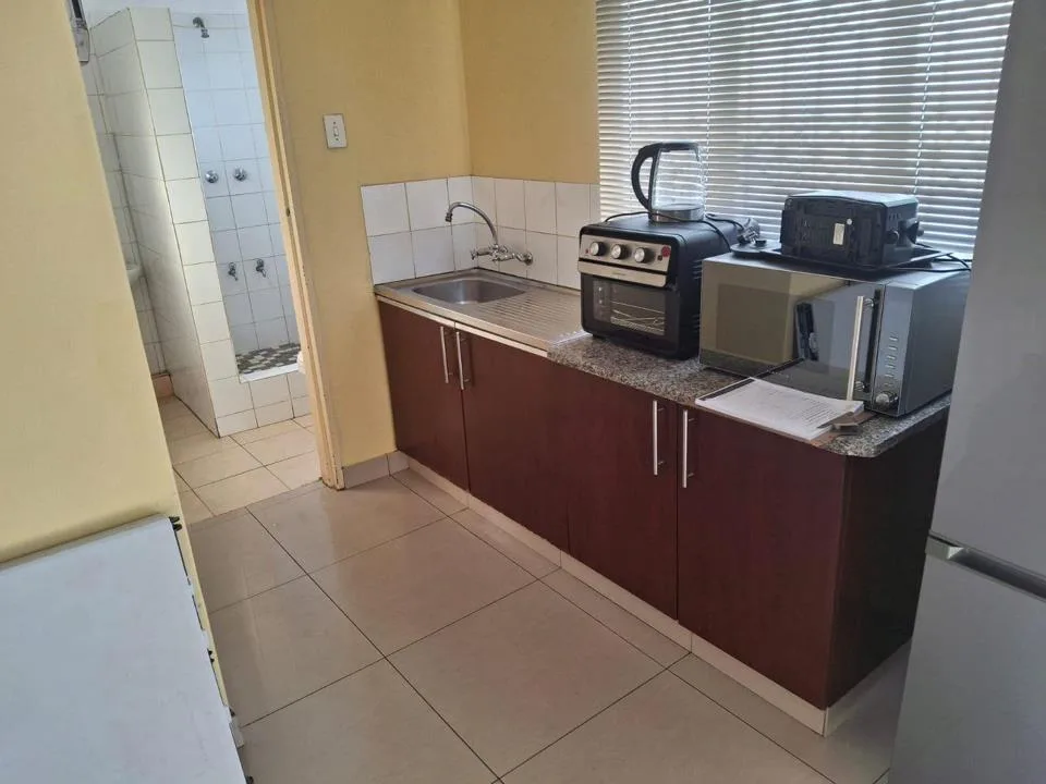 2 Bedroom Apartment / flat to rent in Eastbury