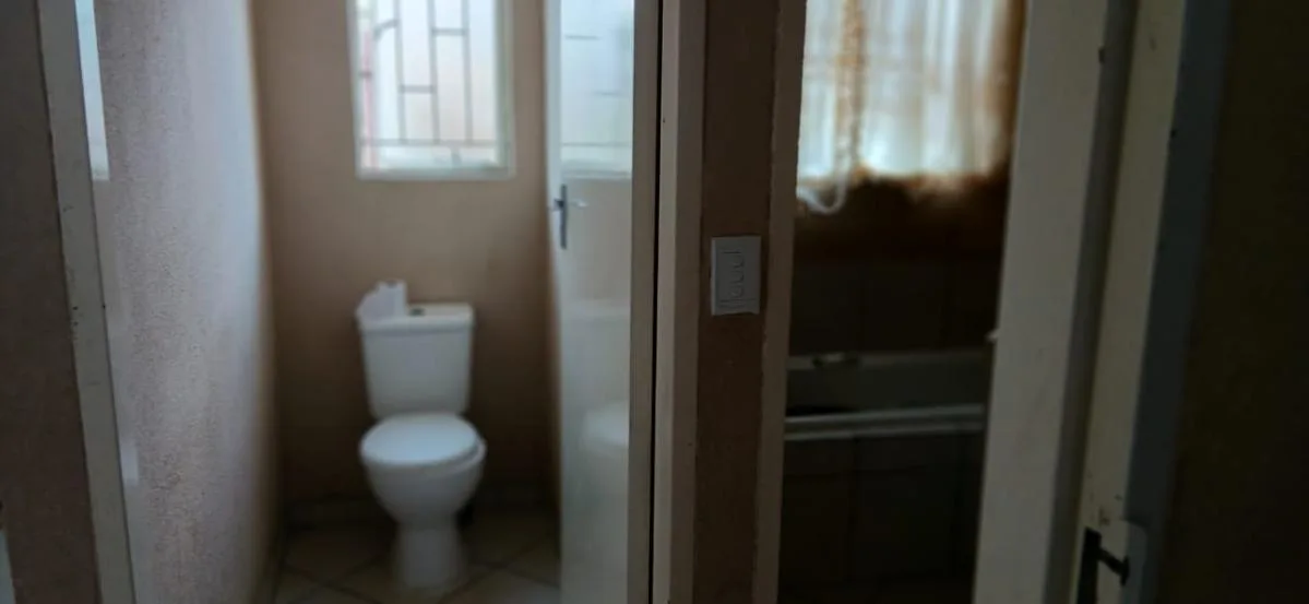 2 Bedroom House for sale in Harry Gwala