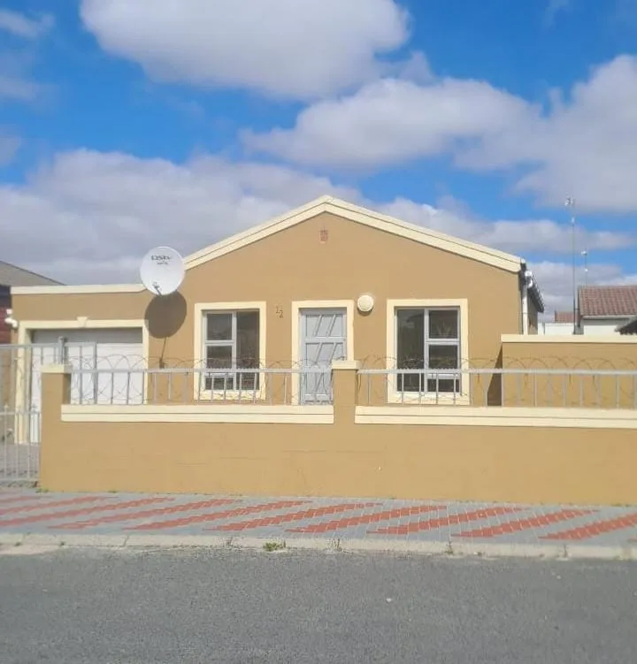 3 Bedroom House for sale in Philippi