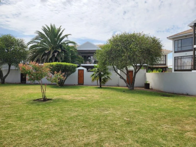 3 Bedroom Townhouse for sale in Three Rivers Proper