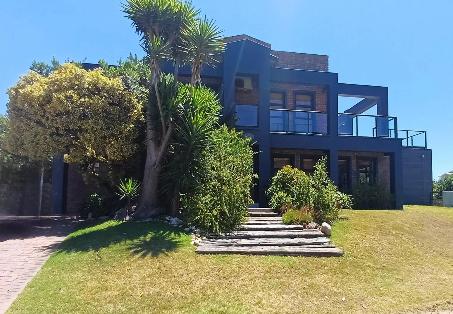 Property to rent in Jeffreys Bay Central