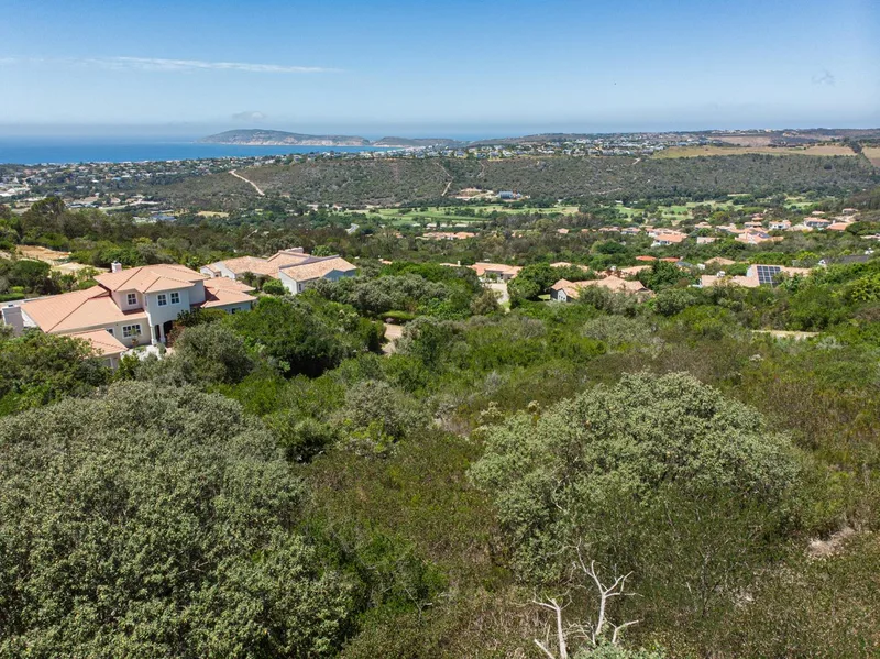 1 979 m² Land available in Schoongezicht Estate