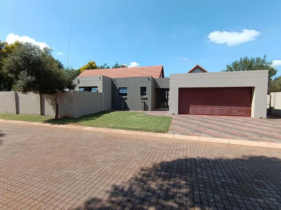 4 Bedroom House to rent in Leloko Lifestyle & Eco Estate