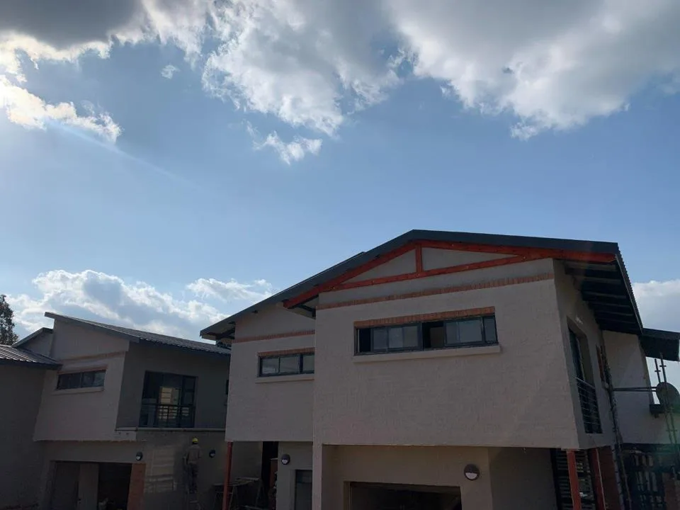 3 Bedroom House for sale in Golden Acres Estate