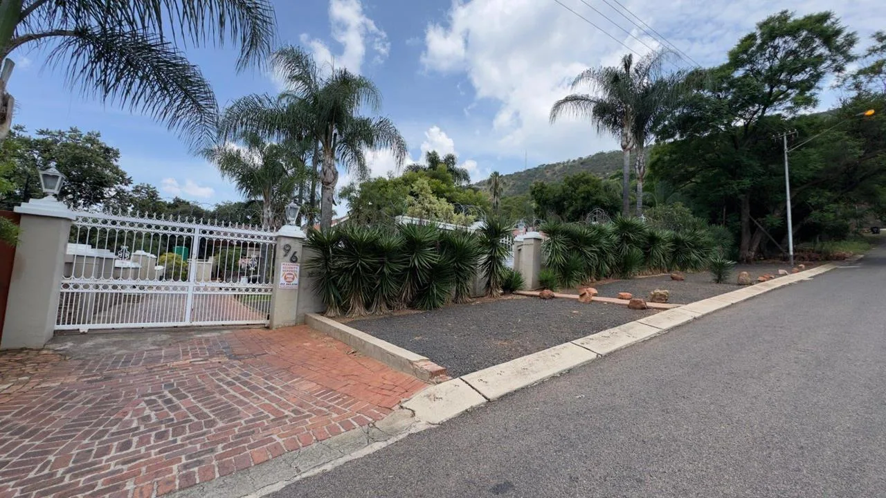 8 Bedroom House for sale in Pretoria North