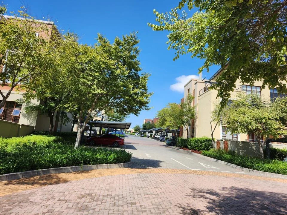 1 Bedroom Apartment / flat to rent in Douglasdale