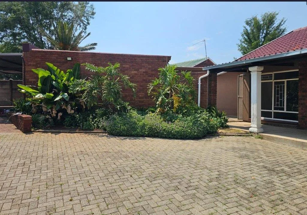 3 Bedroom House to rent in Sunset Park