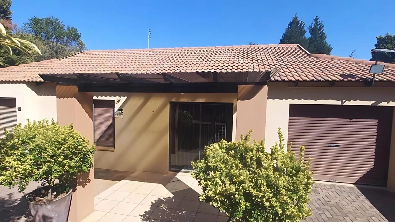 2 Bedroom Townhouse for sale in Wilkoppies