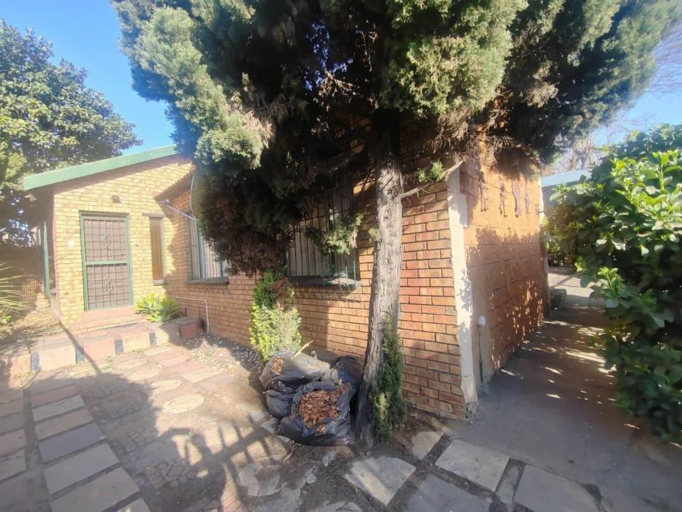 2 Bedroom House for sale in Witbank Ext 10