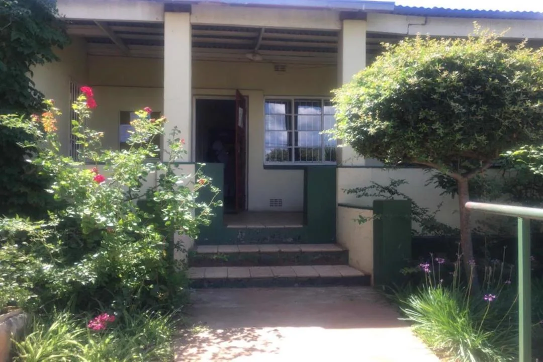 9 Bedroom House for sale in Barkly West