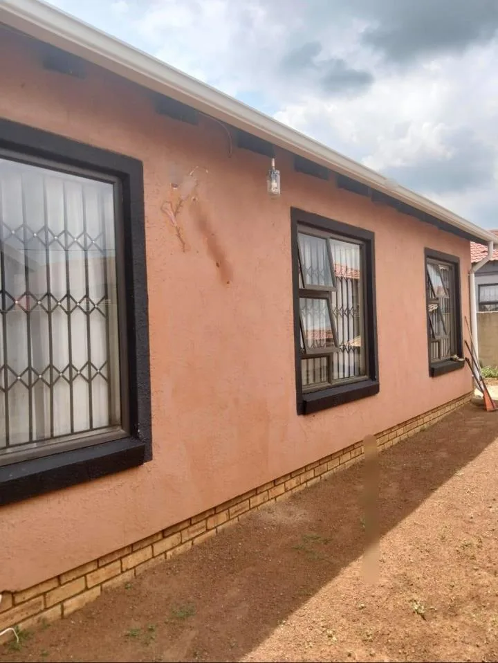 3 Bedroom House for sale in Evaton West