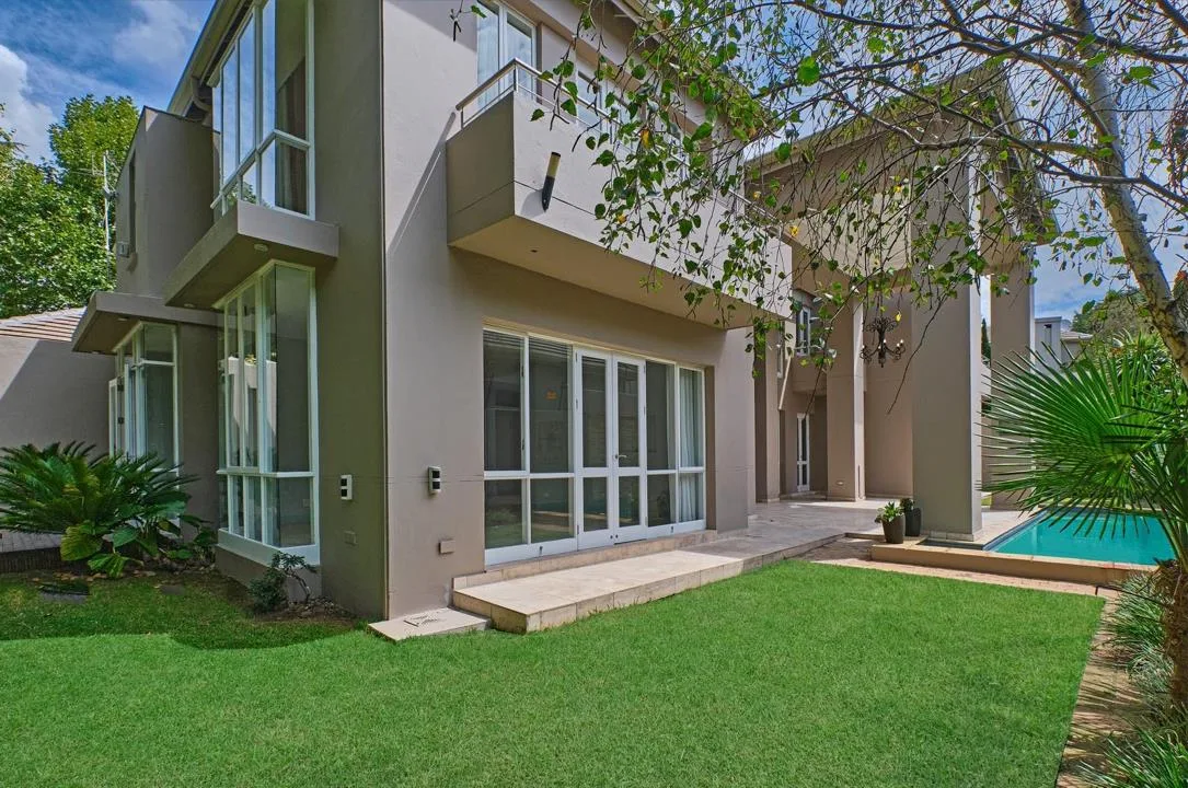 5 Bedroom House for sale in Atholl