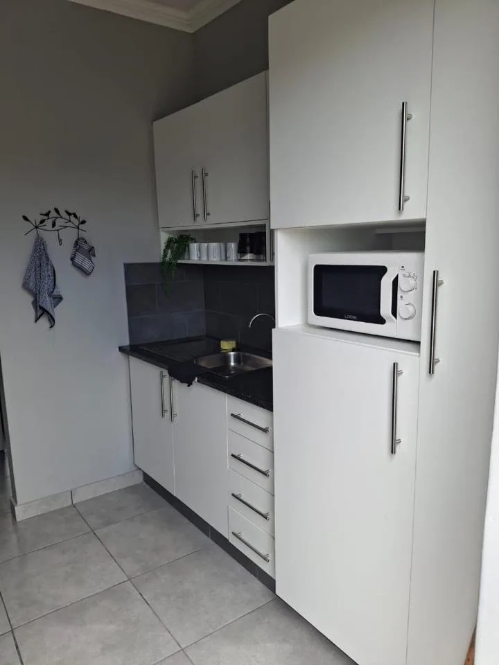 2 Bedroom House for sale in Collondale
