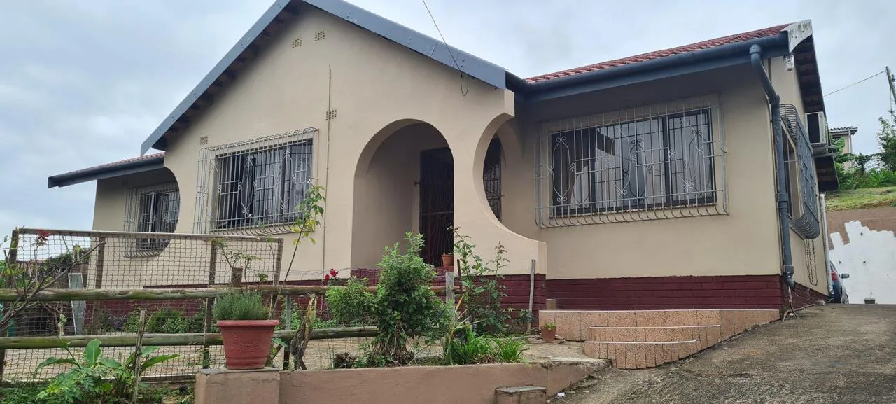 3 Bedroom House for sale in Hazelwood