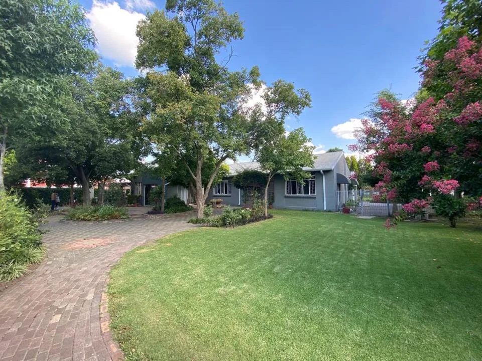 5 Bedroom House for sale in Standerton Central