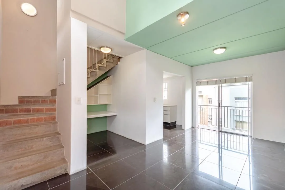 1 Bedroom Apartment / flat for sale in Houghton Estate