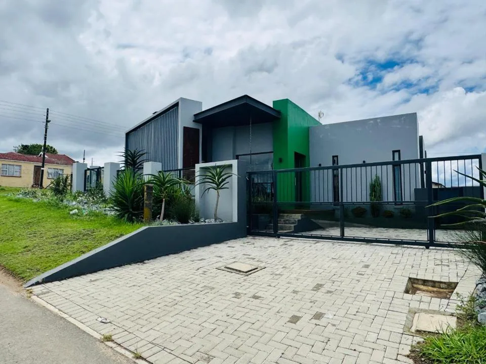 2 Bedroom House to rent in Mdantsane