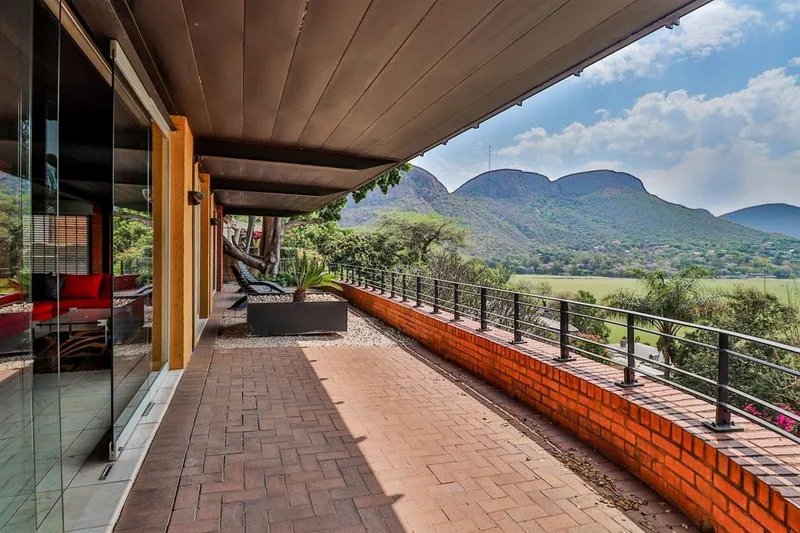 3 Bedroom House for sale in Kosmos