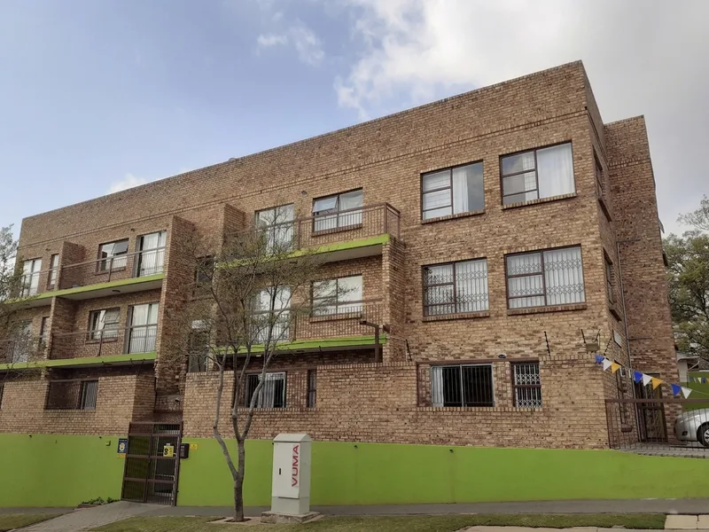 1 Bedroom Apartment in Westdene