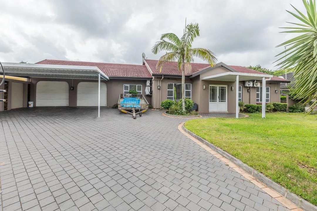 4 Bedroom House to rent in Meer En See