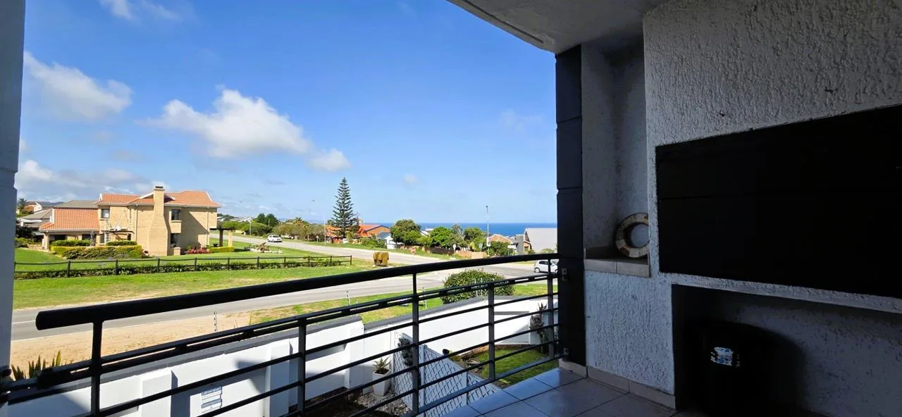 2 Bedroom Apartment / flat for sale in Reebok