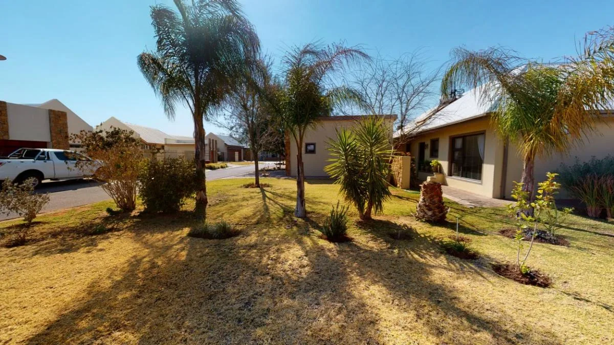 2 Bedroom House for sale in Kanoneiland
