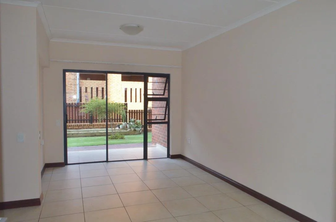 2 Bedroom Apartment / flat for sale in Olympus AH