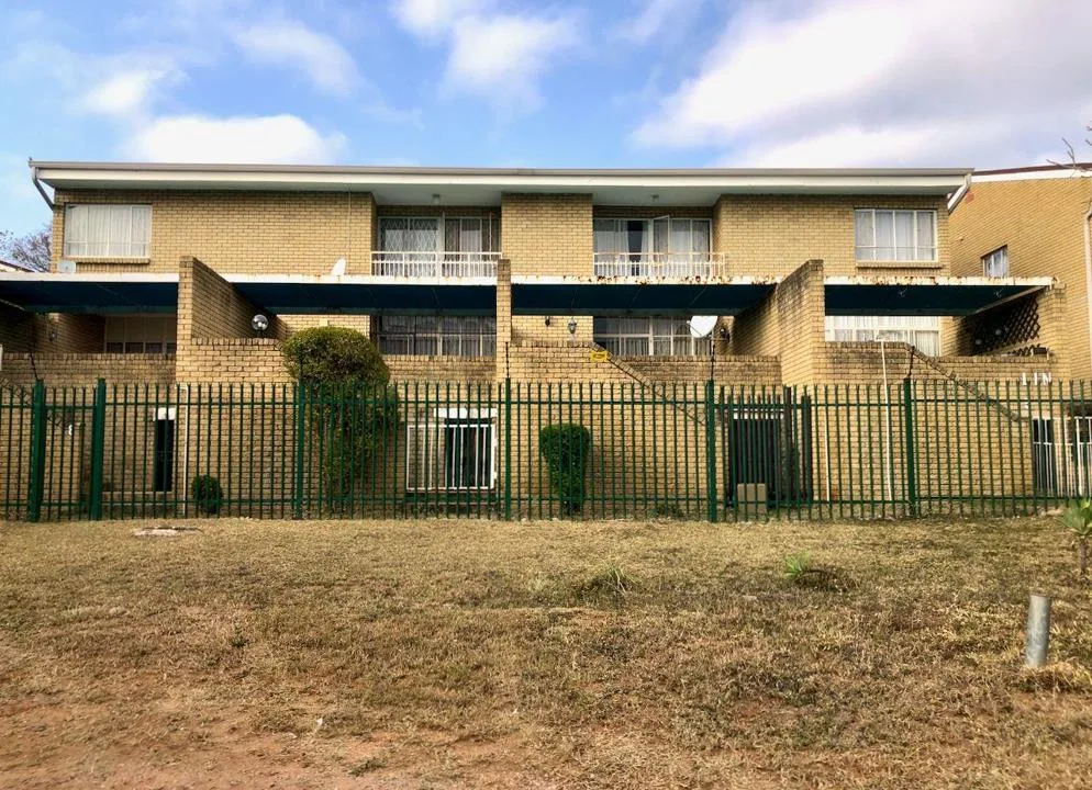 2 Bedroom Apartment / flat for sale in West Acres