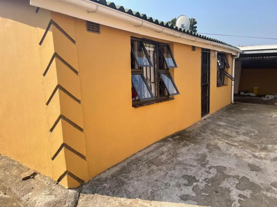 1 Bedroom Apartment / flat to rent in Umlazi M